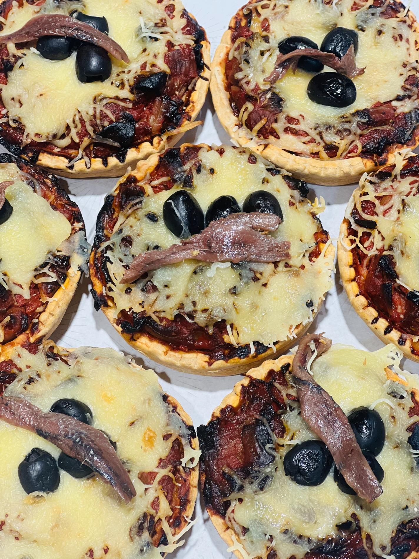 Pizza oignons anchois